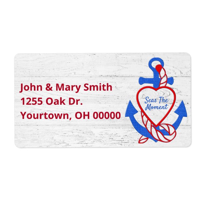 Herzklopfen auf weißem Holz (Vorne)