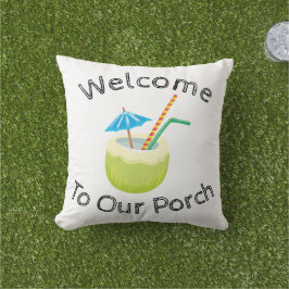 Herzlich willkommen auf unserer Terrasse mit Kisse Kissen