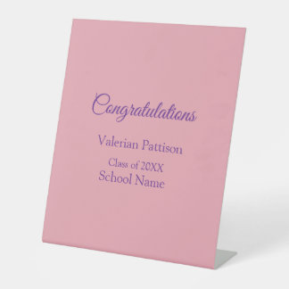Herzlichen Glückwunsch Absolvent fügen Sie Schulna Sockelschild