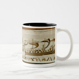 Herzog William und sein Flottenkreuz Pevensey Zweifarbige Tasse