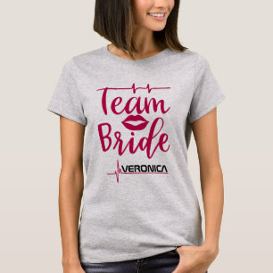 Herzschlag der Feier: Team Braut T-Shirt