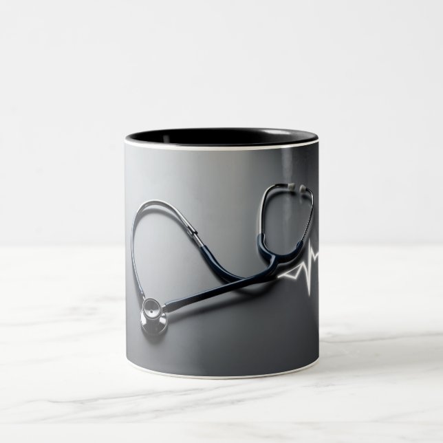 Herzschlagmomente: Stethoscope Heartbeat-Tasse Zweifarbige Tasse (Mittel)