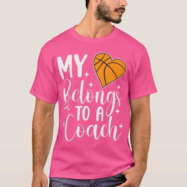 Herzstück gehört zur Basketballtrainer-Ehefrau ein T-Shirt (Vorderseite)