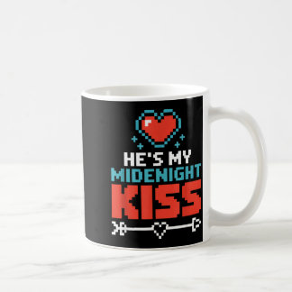 Hes My Midnight Kiss Happy New Year Matching Coupl Kaffeetasse