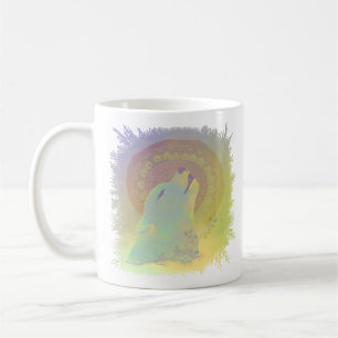 Heulender Wolf und Mandala-Pflanzen-Zweig-Rahmen Kaffeetasse