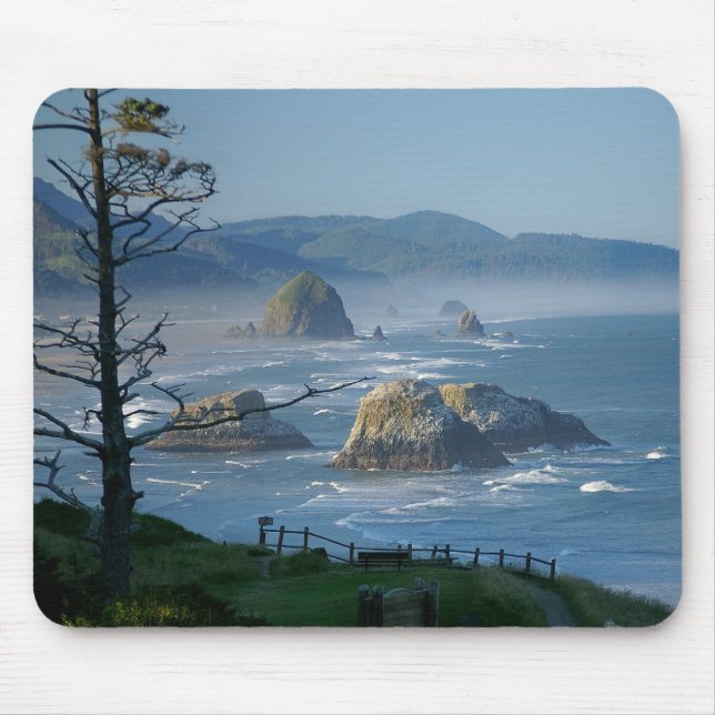 Heuschober-Felsen, Kanonen-Strand, Oregon Mousepad (Vorne)