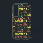 Heute Moment, Leben retten Samsung Galaxy Hülle<br><div class="desc">Jenseits der Formen: Heute Moment,  Spark Life,  positive Botschaften mit fröhlichen Menschen,  Schneeflocken,  und das Wesen des Lebens mit Liebe und Umarmung der Gegenwart mit einer Zukunft,  die von Liebe und Positivität angetrieben wird.</div>