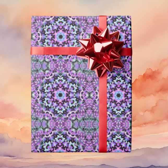 Hex Mandala Lila rosa und blau Geschenkpapier (Purple Pink and Blue Hexagon Mandala Wrapping Paper By Wormhole Orbital)