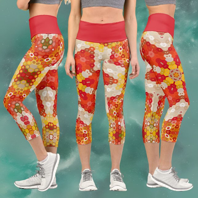 Hex Mandala Red und Yellow Capri Leggings (Von Creator hochgeladen)