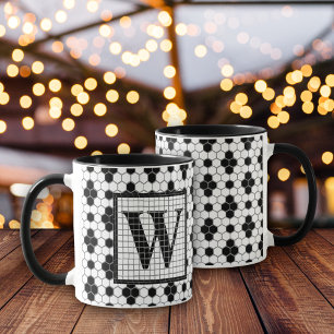 Hex Tile Print Monogram Tasse