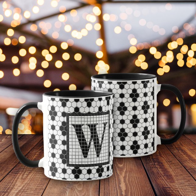 Hex Tile Print Monogram Tasse (Von Creator hochgeladen)