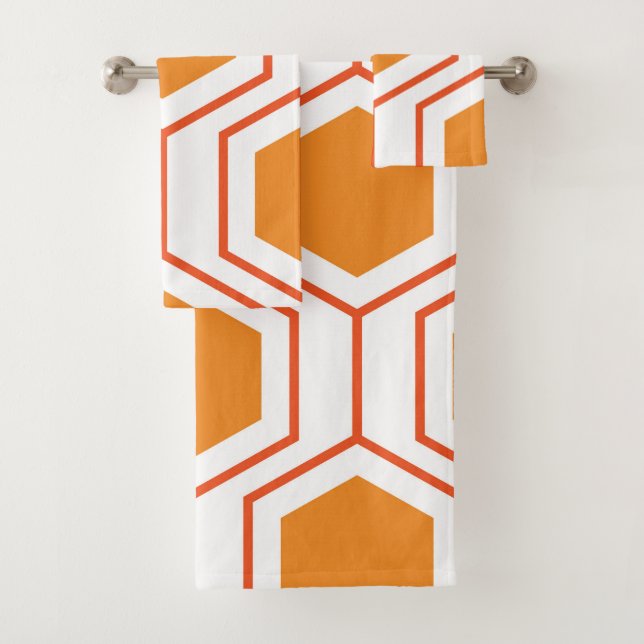 Hexagon abstract geometrical pattern in orange and badhandtuch set (Insitu)