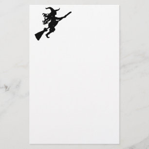 Hexe auf einer Besen-Silhouette Briefpapier