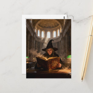 Hexe in der Bibliothek Postkarte