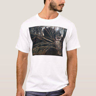 Hexe in Eulenform T-Shirt