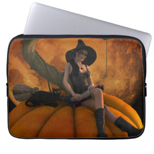 Hexe und Katze auf Giant Pumpkin Laptopschutzhülle