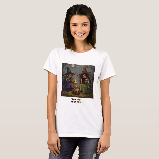 Hexen am Lagerfeuer T-Shirt (Vorne ganz)