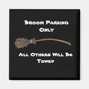 Hexen Broom Halloween Magnet