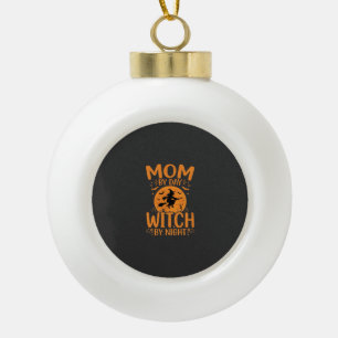 Hexen-Mama Halloween-Design Keramik Kugel-Ornament