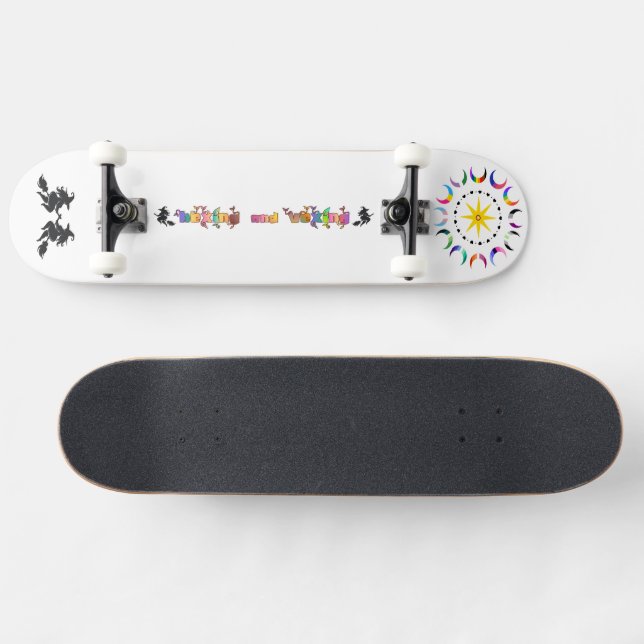 HEXEN UND ÄRGERN Witchcore Design + Pride Moons Skateboard (Horizontal)