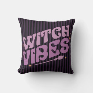 Hexen-Vibes Lila Vertikal Gestreiftes Halloween Kissen
