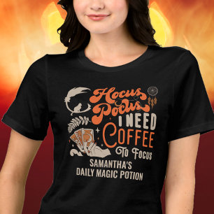 Hexenhocus-Pokus-Kaffee zum Fokussieren des Fotos  Tri-Blend Shirt