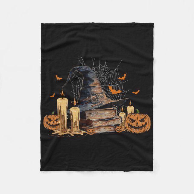 Hexenhut und magisches Buch Spooky Library Hallowe Fleecedecke (Vorderseite)