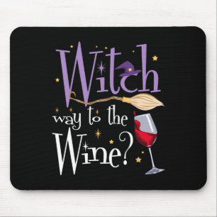 Hexenmeister zum WeinHalloween-Trinken für Wicca Mousepad