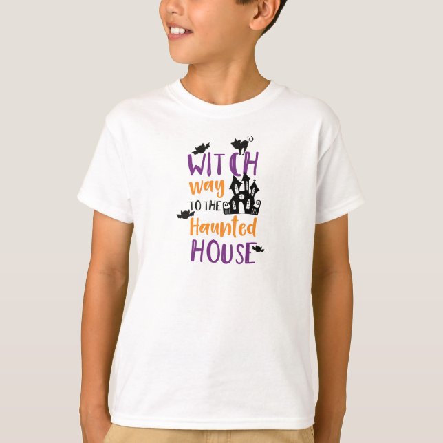 Hexenweg zum Spuk Haus, Fledermäuse, Halloween T-Shirt (Vorderseite)
