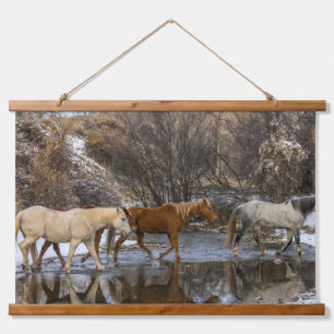 Hideout Horse Ranch Wandteppich Mit Holzrahmen