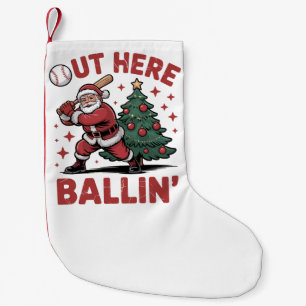Hier draußen ballert Santa Baseball spielt Weihnac Kleiner Weihnachtsstrumpf