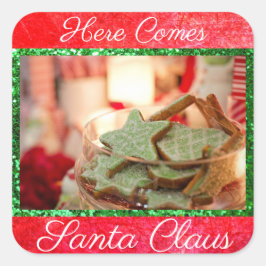 Hier kommen Weihnachtskekse-Aufkleber Quadratischer Aufkleber