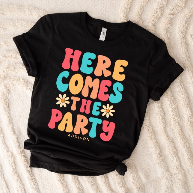 Hier kommt das Party Retro Custom T-Shirt (Von Creator hochgeladen)