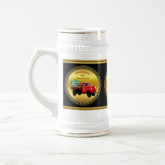 Hier kommt der Weihnachtsbaumstapler des Weihnacht Bierglas