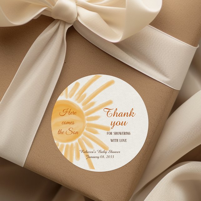 Hier kommt die sonnengelbe Sonnencreme-Babydusche Runder Aufkleber (Von Creator hochgeladen)