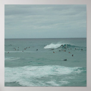 HIER KOMMT ES Surfplakat Poster