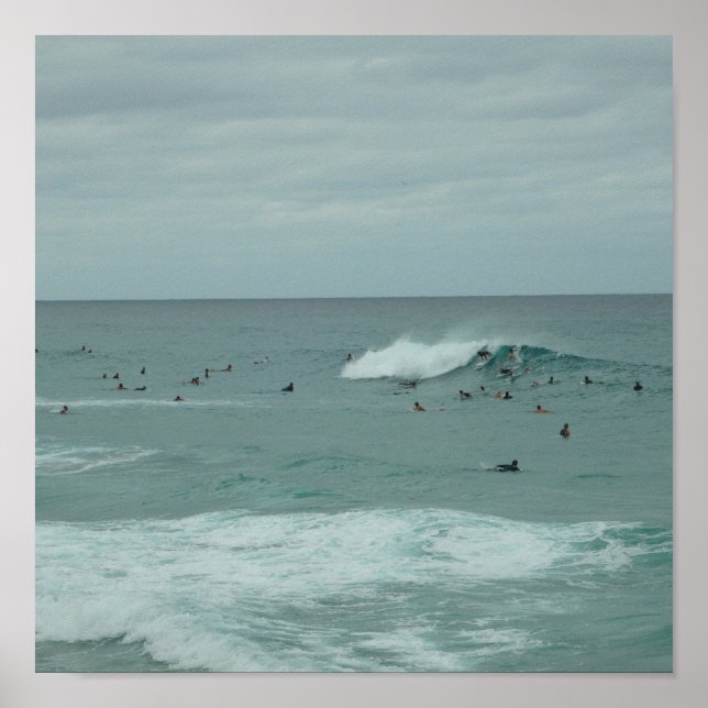 HIER KOMMT ES zum Surfposter Poster (Vorne)