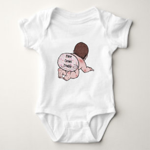 Hier kommt Trouble Baby Strampler