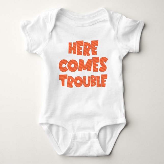 Hier kommt Trouble Funny Niedlich Striped Baby Strampler (Vorderseite)
