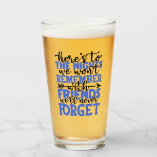 Hier sind die Nächte, an die wir uns nicht erinner Glas