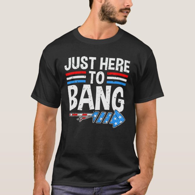 HIER ZUM BANG Shirt Feuerwerk Feier 4. (Vorderseite)