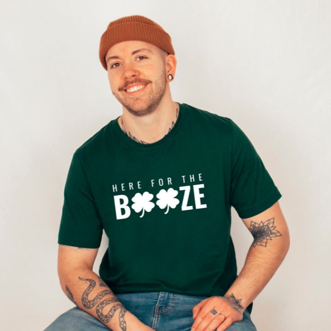 Hier zum Booze St. Patrick's Day Unisex T-Shirt (Von Creator hochgeladen)