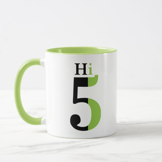 High Five grüne Typografiedesign Tasse (Links)