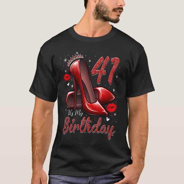 High Heels Stepping Into My 41st Birthday 41 and F T-Shirt (Vorderseite)