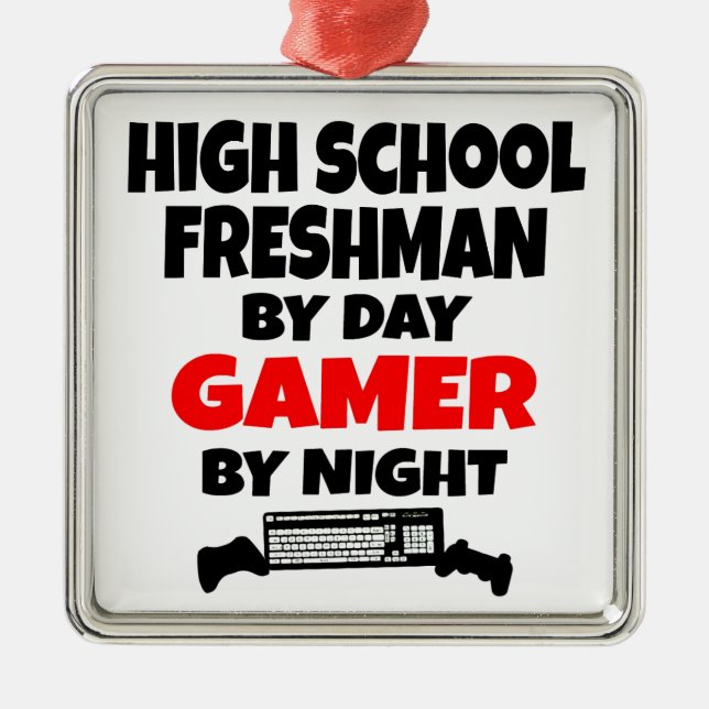 High School Freshman by Day Gamer by Night Silbernes Ornament (Vorne)