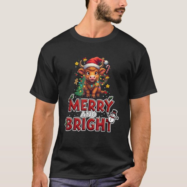 Highland Baby Cow Weihnachtslicht froh und brigh T-Shirt (Vorderseite)