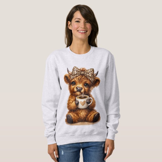 Highland Cow Coffee Wrap: Leopard Bow — Personalis Sweatshirt (Vorne ganz)