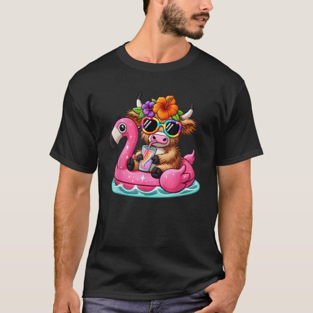 Highland Cow Flamingo Pool Float Summer Hawaii Bea T-Shirt (Vorderseite)
