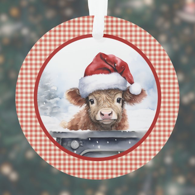 Highland Cow in Niedlicher Weihnachtsmannmütze Gin Ornament (Von Creator hochgeladen)