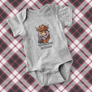 Highland Cow mit MacPherson Jagd Tartan Scarf Baby Strampler